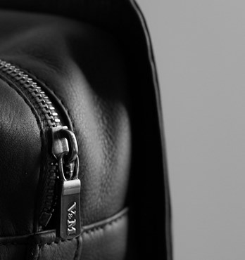 Leather Toiletry Bag Image