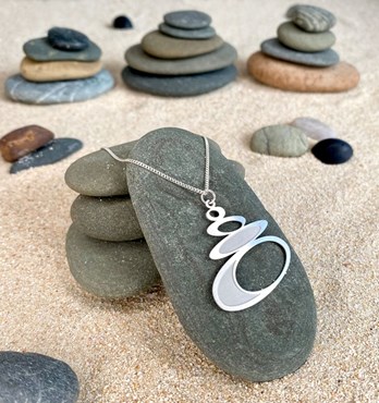Seaside jewellery collection - earrings, pendants and brooches Image