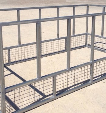 Square Bale Feeder Image