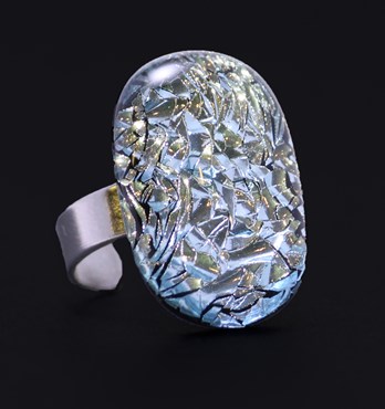 LIQUID CRYSTAL AUSTRALIA - Classic Oval Ring Collection Image