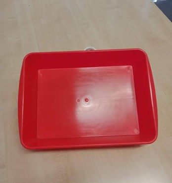 Plastic Kitty Litter Image