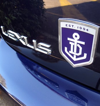 Fan Emblems Fremantle Dockers 3D Chrome AFL Supporter Badge Image