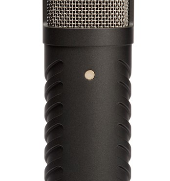 Procaster Broadcast Quality Dynamic Microphone Image