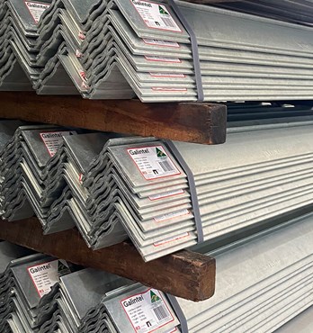 Solid Base Angle Image