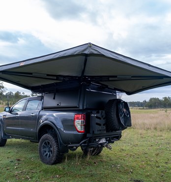 270 Degree Awning Image