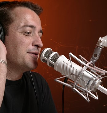 Podcaster USB Broadcast Microphone Image