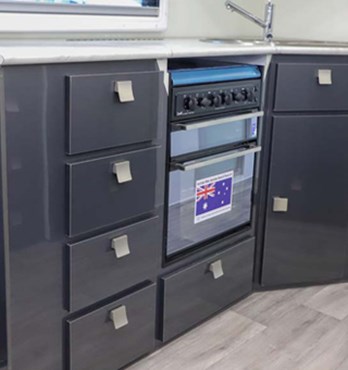 Hilltop Thredbo Image