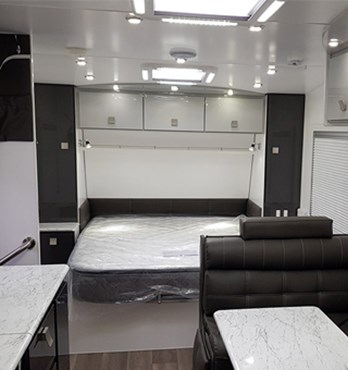 Hilltop Grampian Image